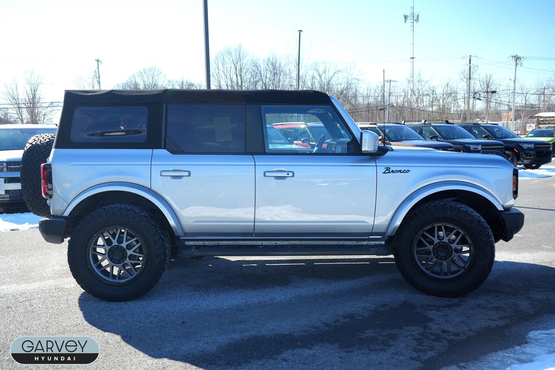 2022 Ford Bronco Base