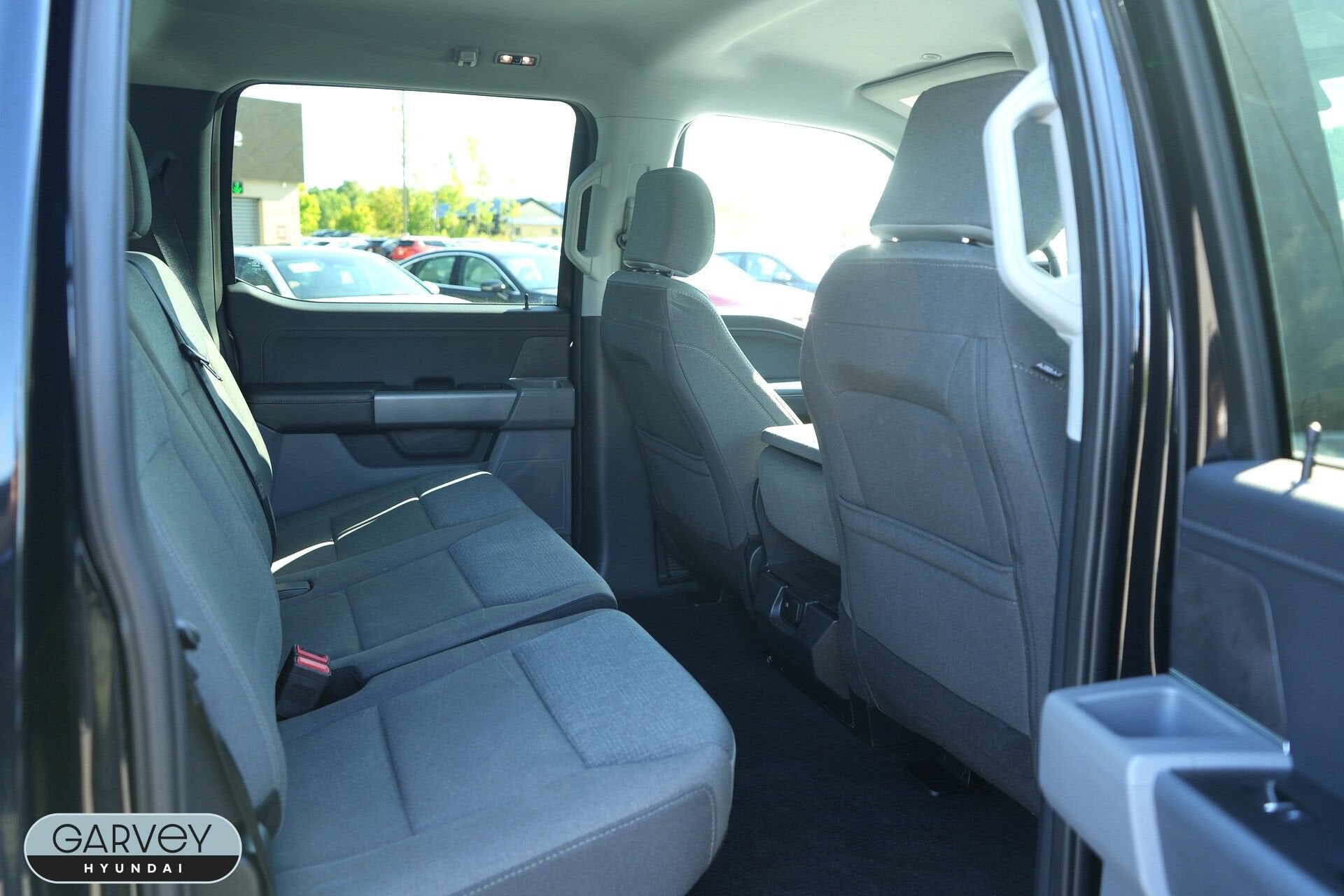 2025 Ford F-150 XLT - Photo 22