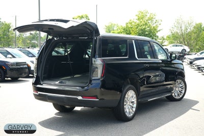 2025 Chevrolet Suburban LT