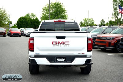 2023 GMC Canyon 4WD AT4