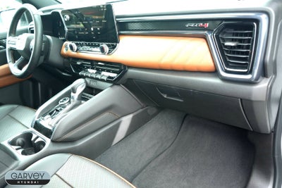 2023 GMC Canyon 4WD AT4