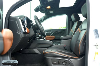 2023 GMC Canyon 4WD AT4