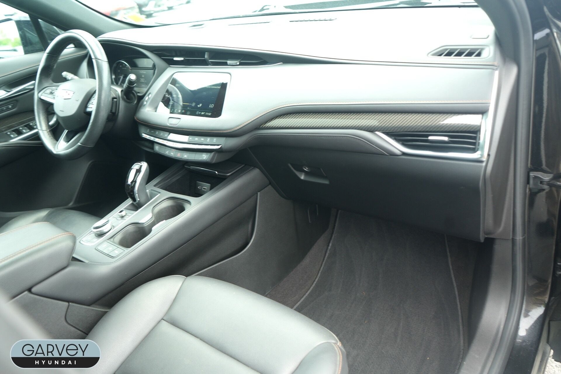 2022 Cadillac XT4 AWD Sport