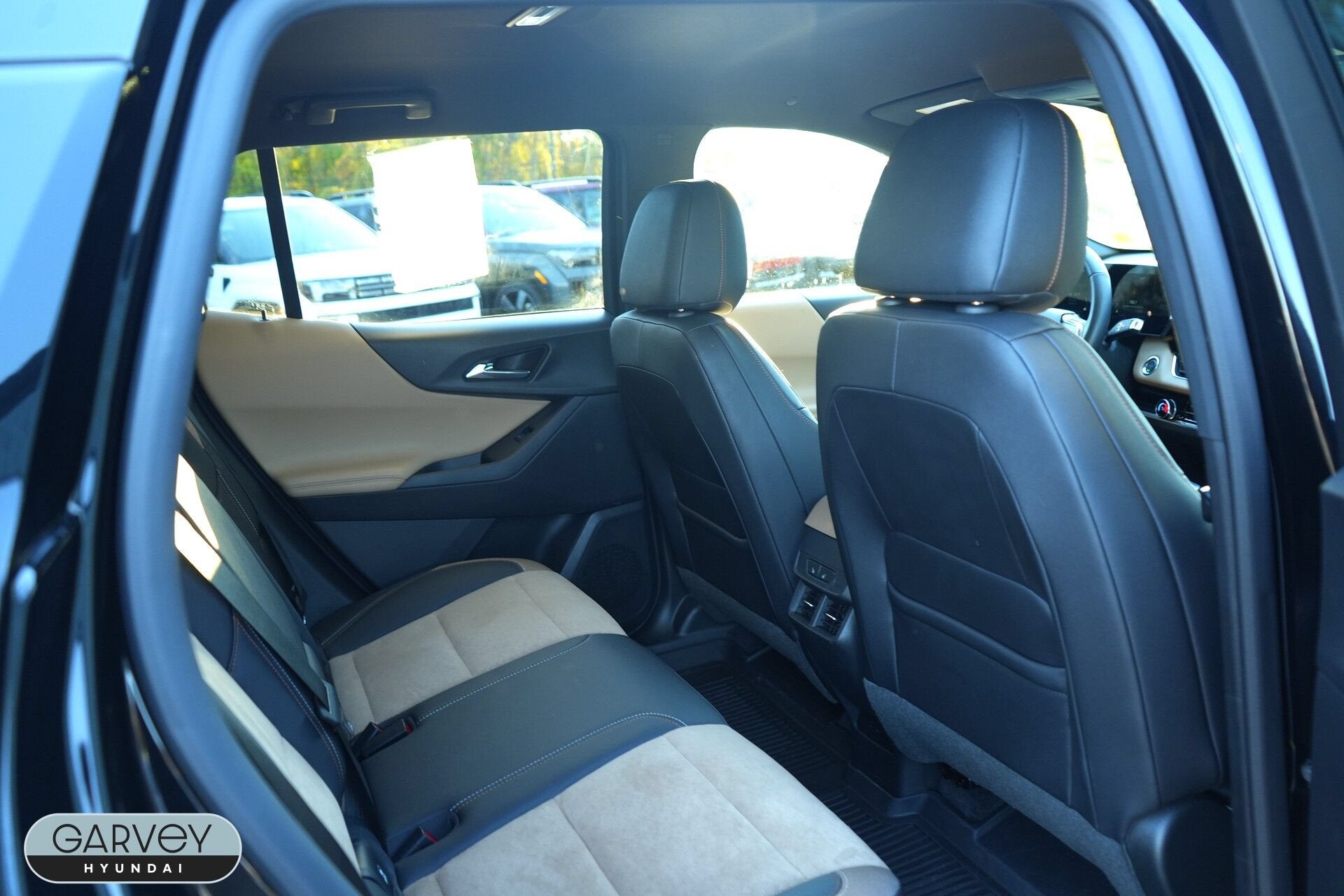 2025 Chevrolet Equinox ACTIV - Photo 28