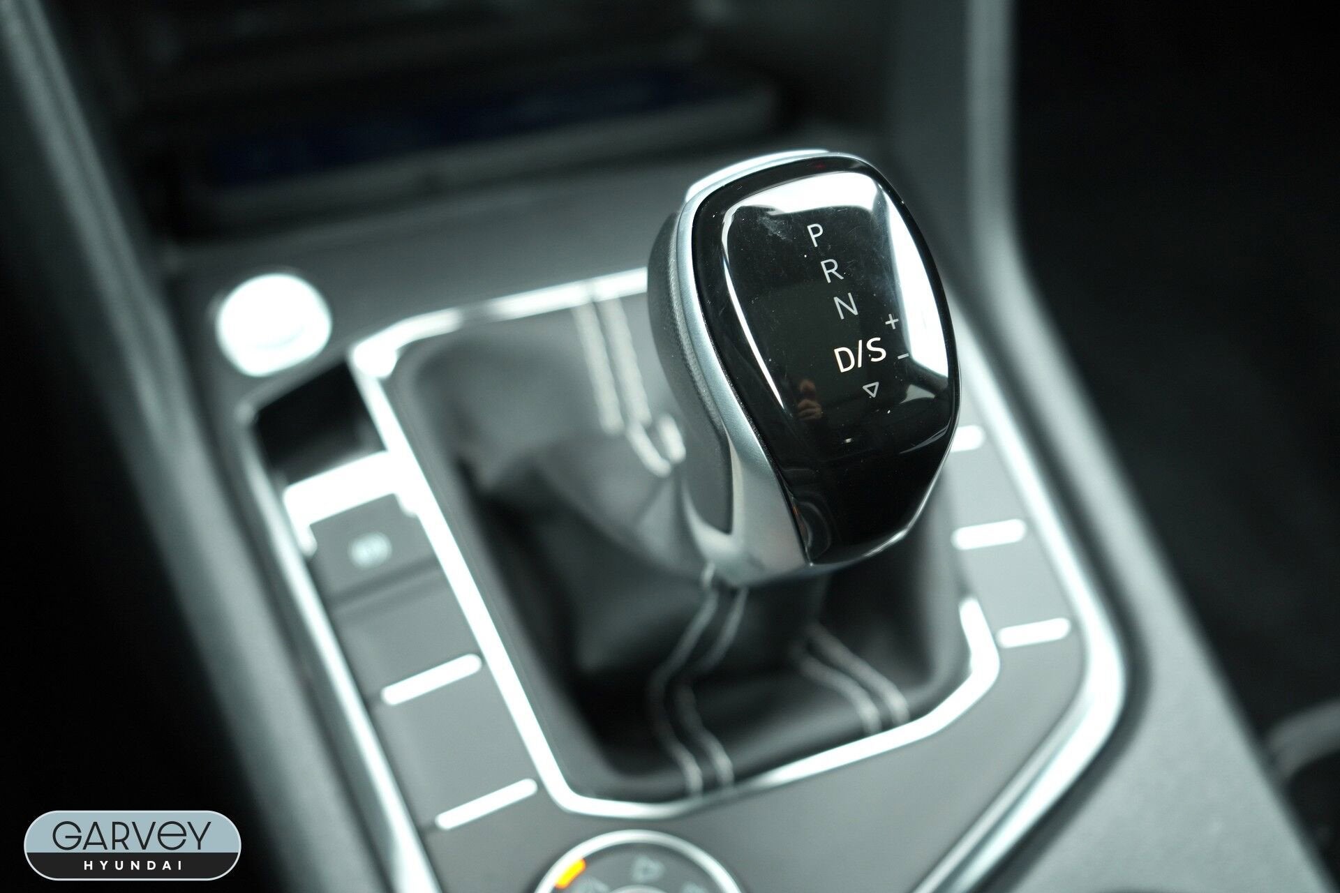 2024 Volkswagen Tiguan Base