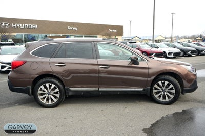 2019 Subaru Outback Touring