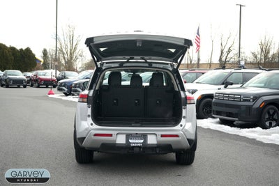 2022 Nissan Pathfinder Platinum