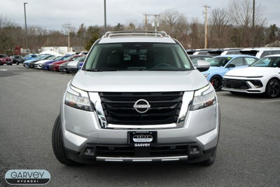 2022 Nissan Pathfinder Platinum