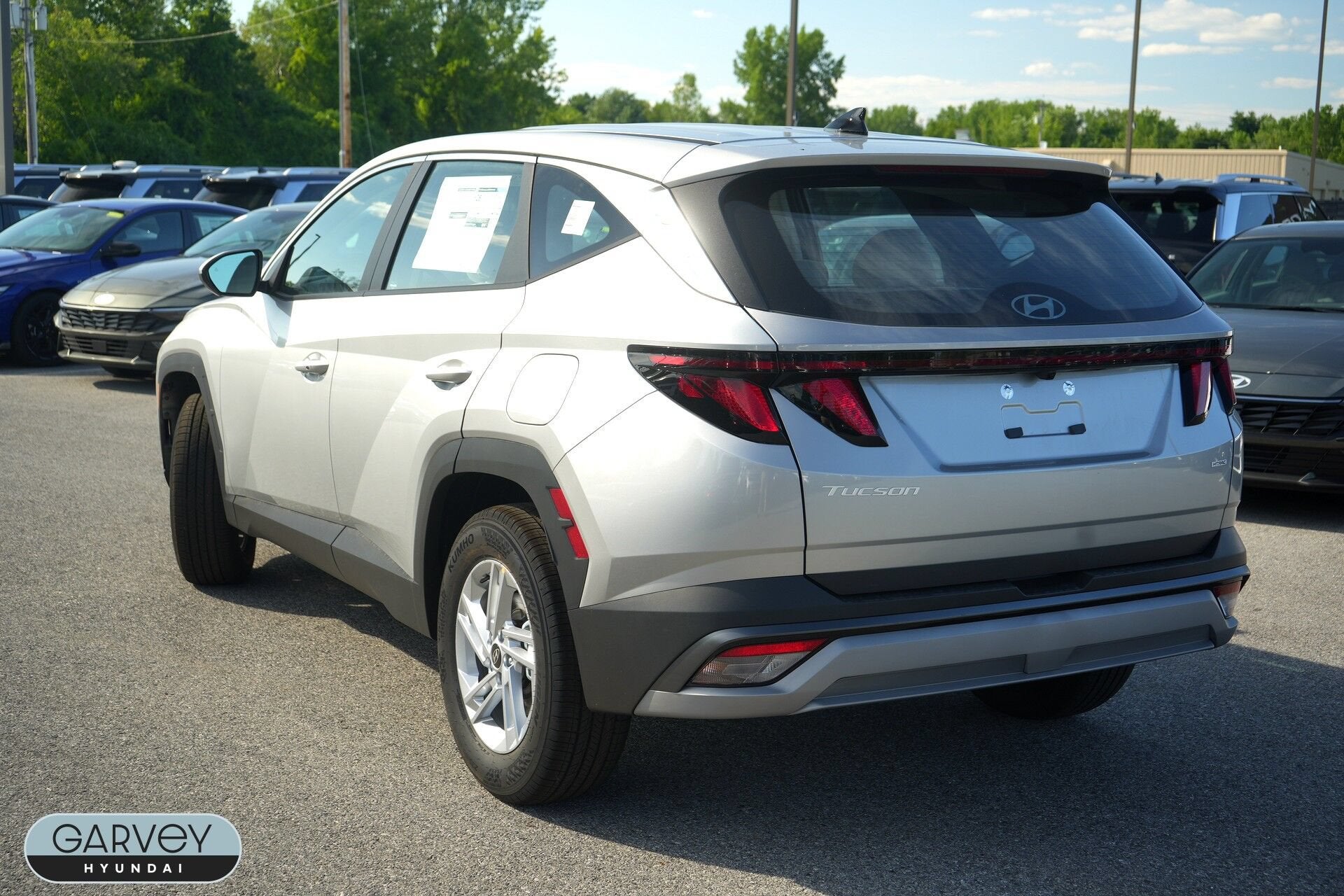 2026 Hyundai TUCSON SE
