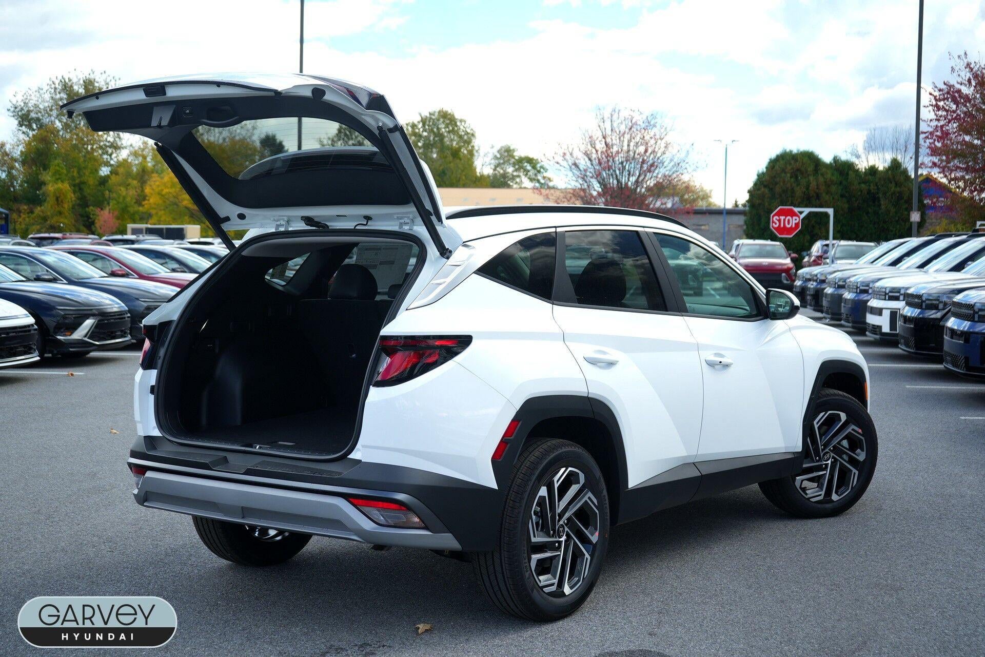 2026 Hyundai TUCSON SEL Plus