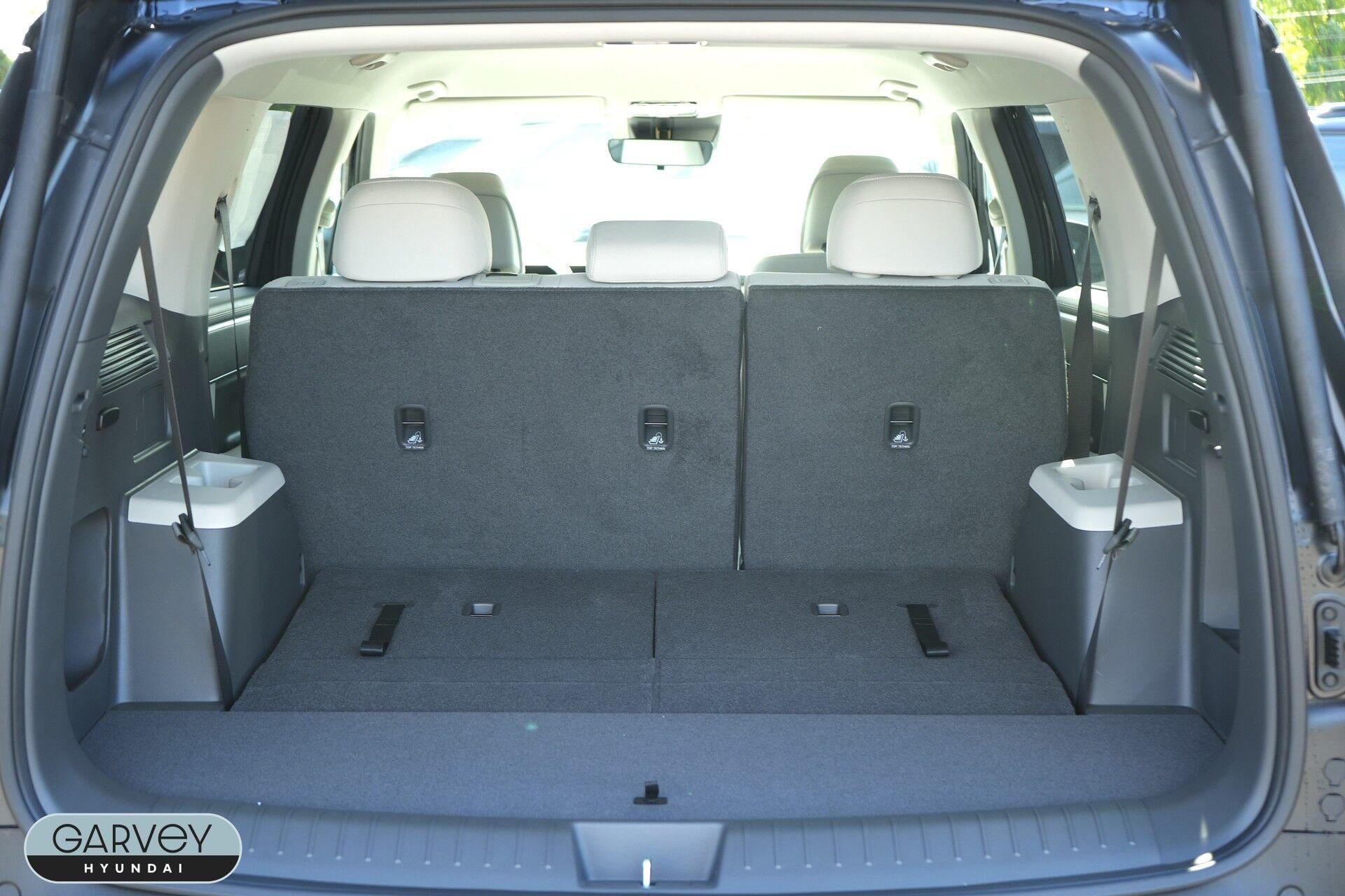 2027 Hyundai SANTA FE SE