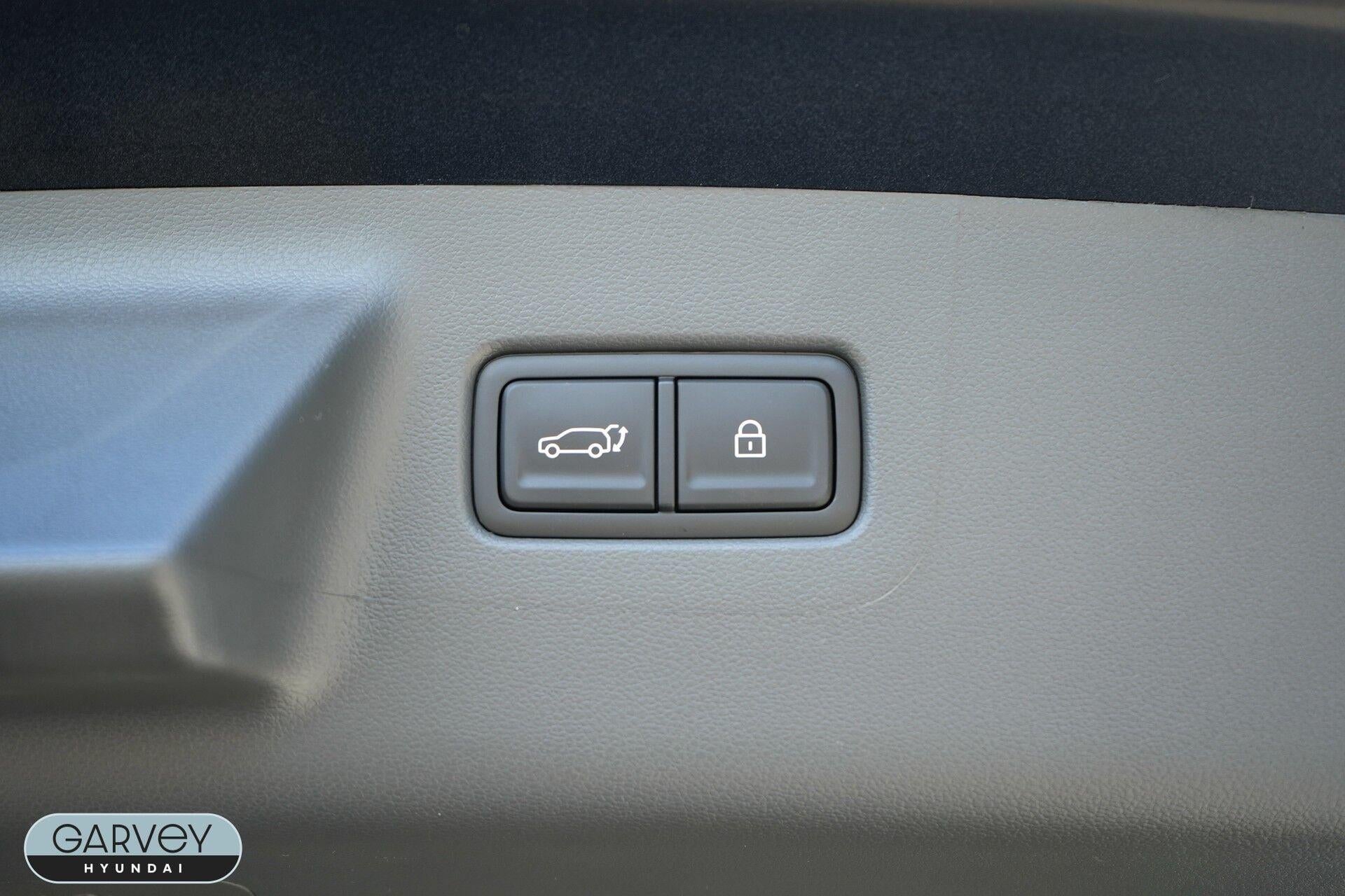 2027 Hyundai SANTA FE SE