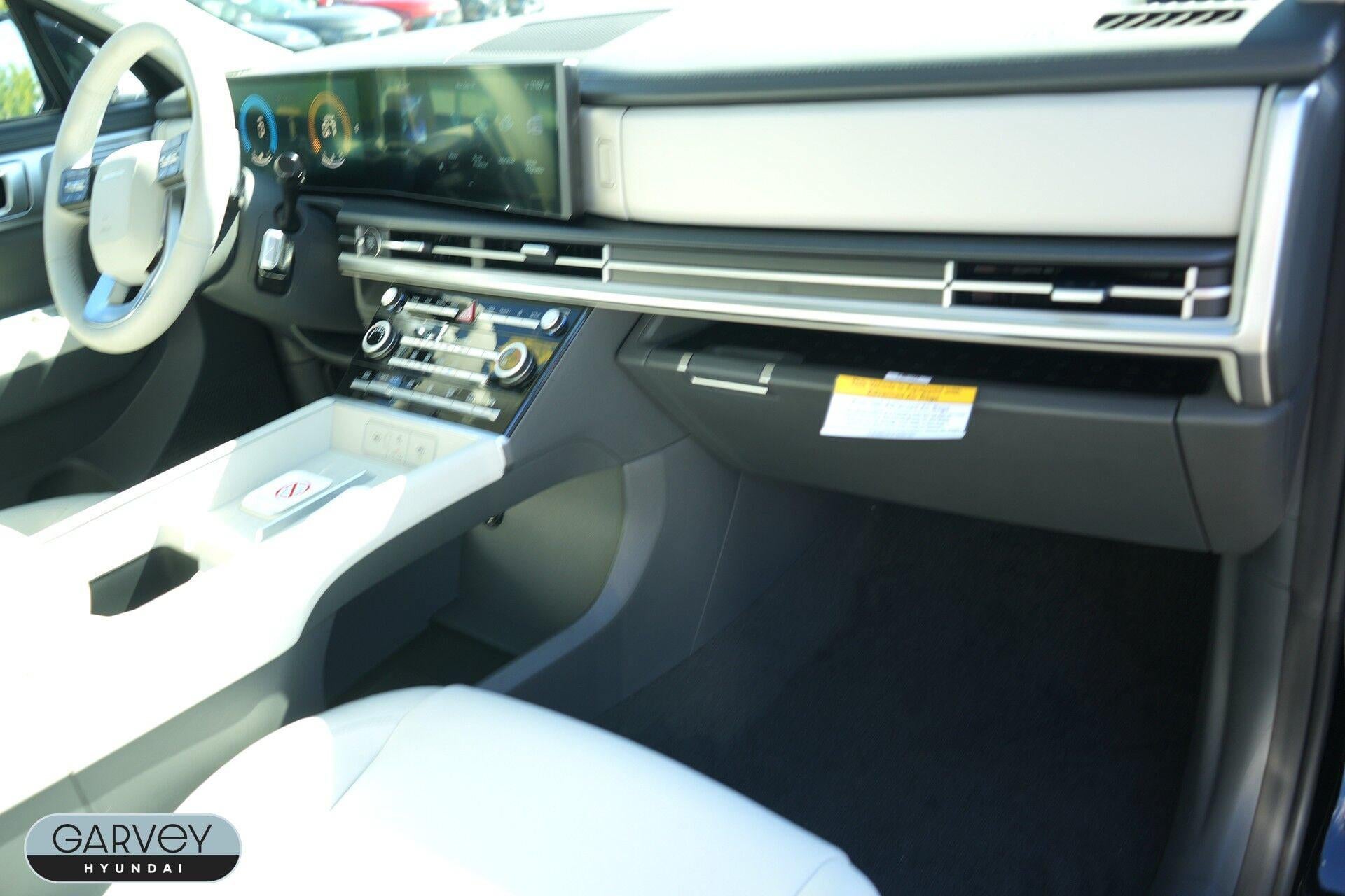 2027 Hyundai SANTA FE SE