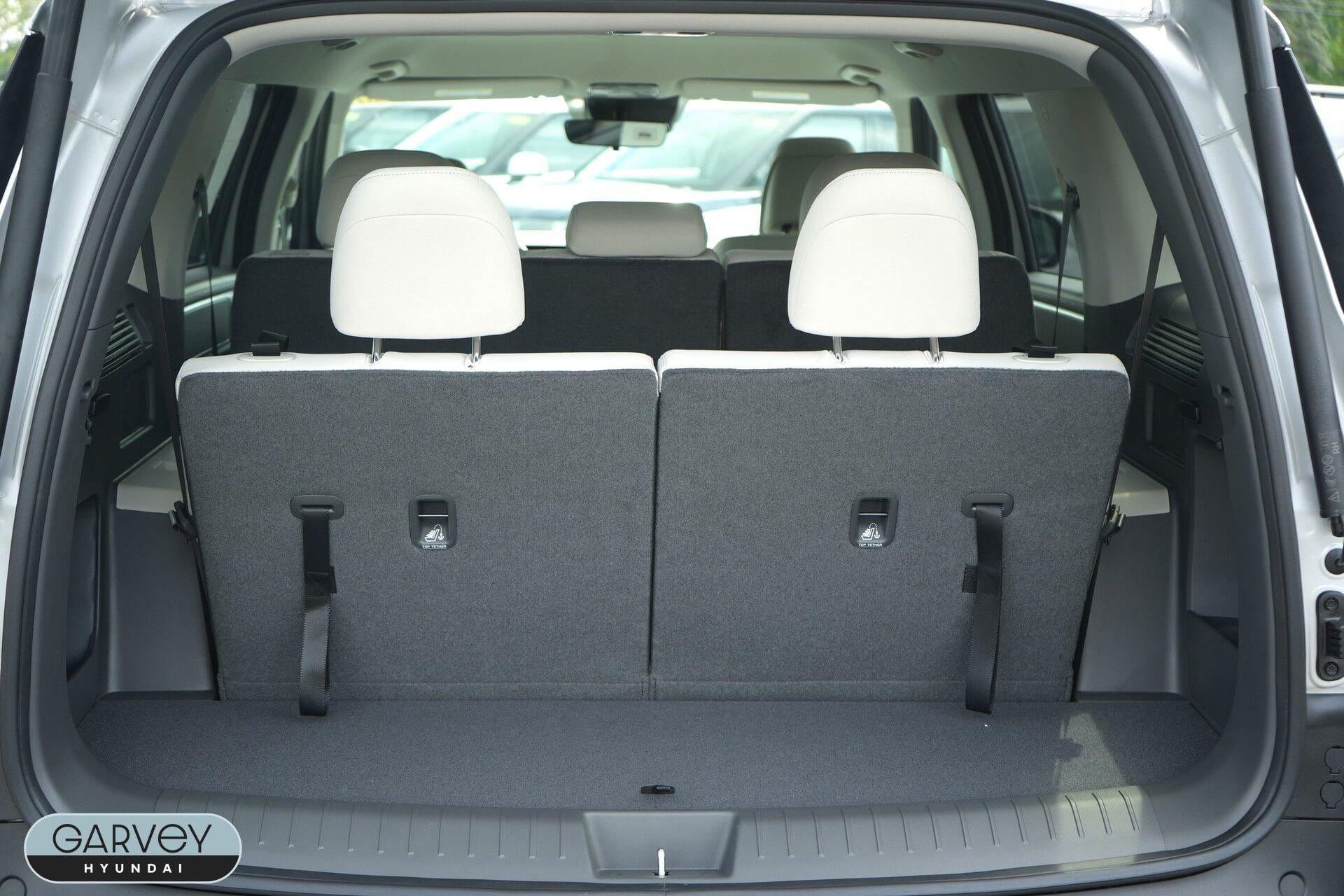 2027 Hyundai SANTA FE SE
