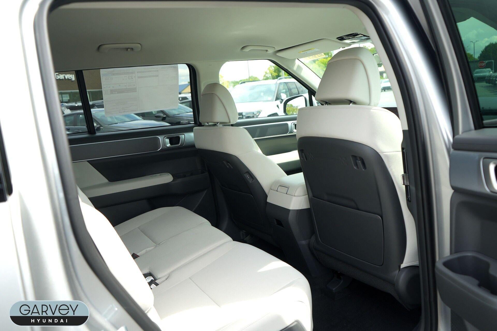 2027 Hyundai SANTA FE SE