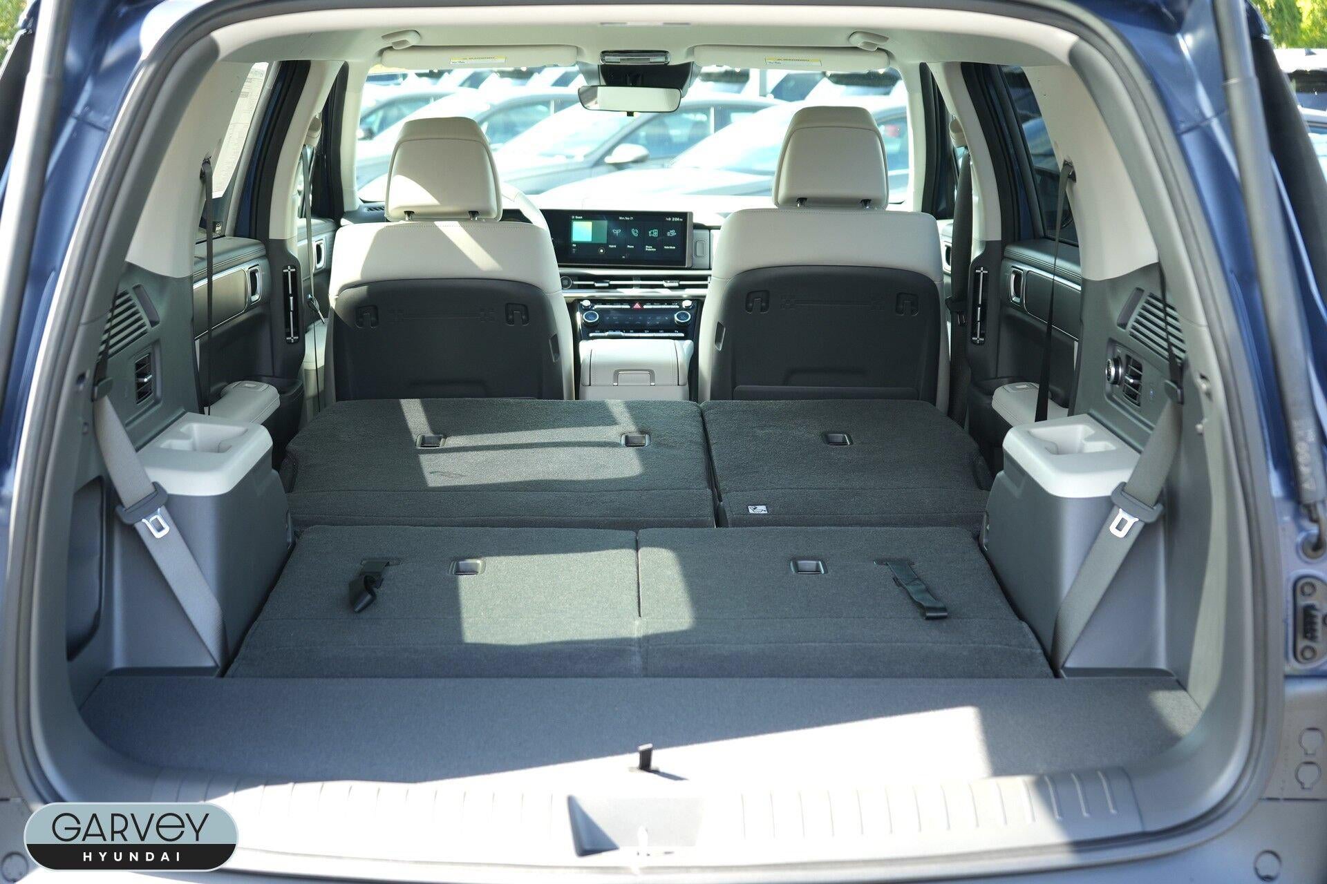 2027 Hyundai SANTA FE HYBRID SEL