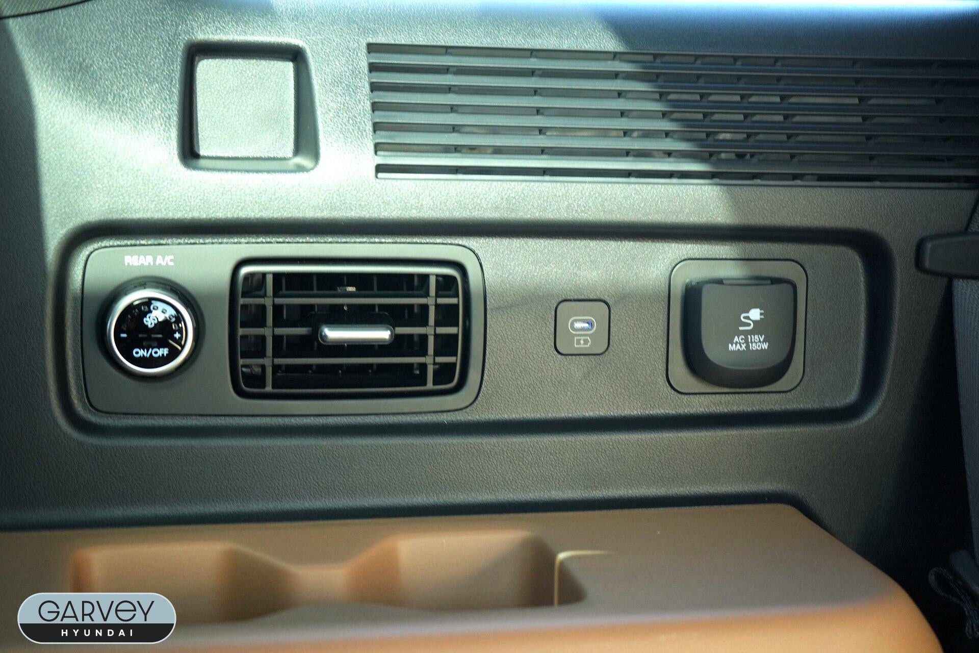 2027 Hyundai SANTA FE HYBRID Limited 7P