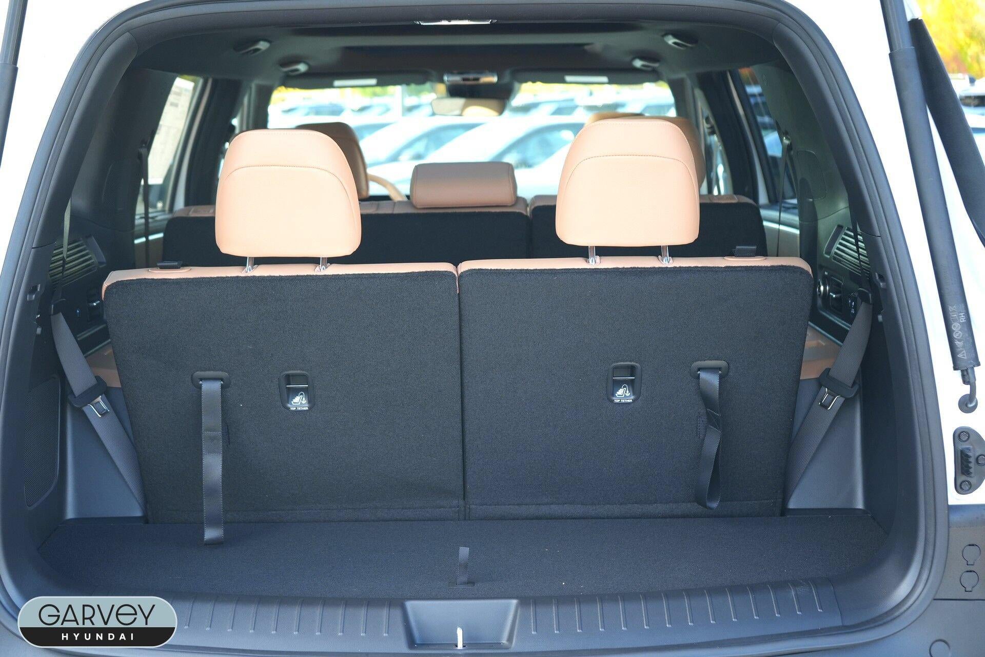 2027 Hyundai SANTA FE HYBRID Limited 7P