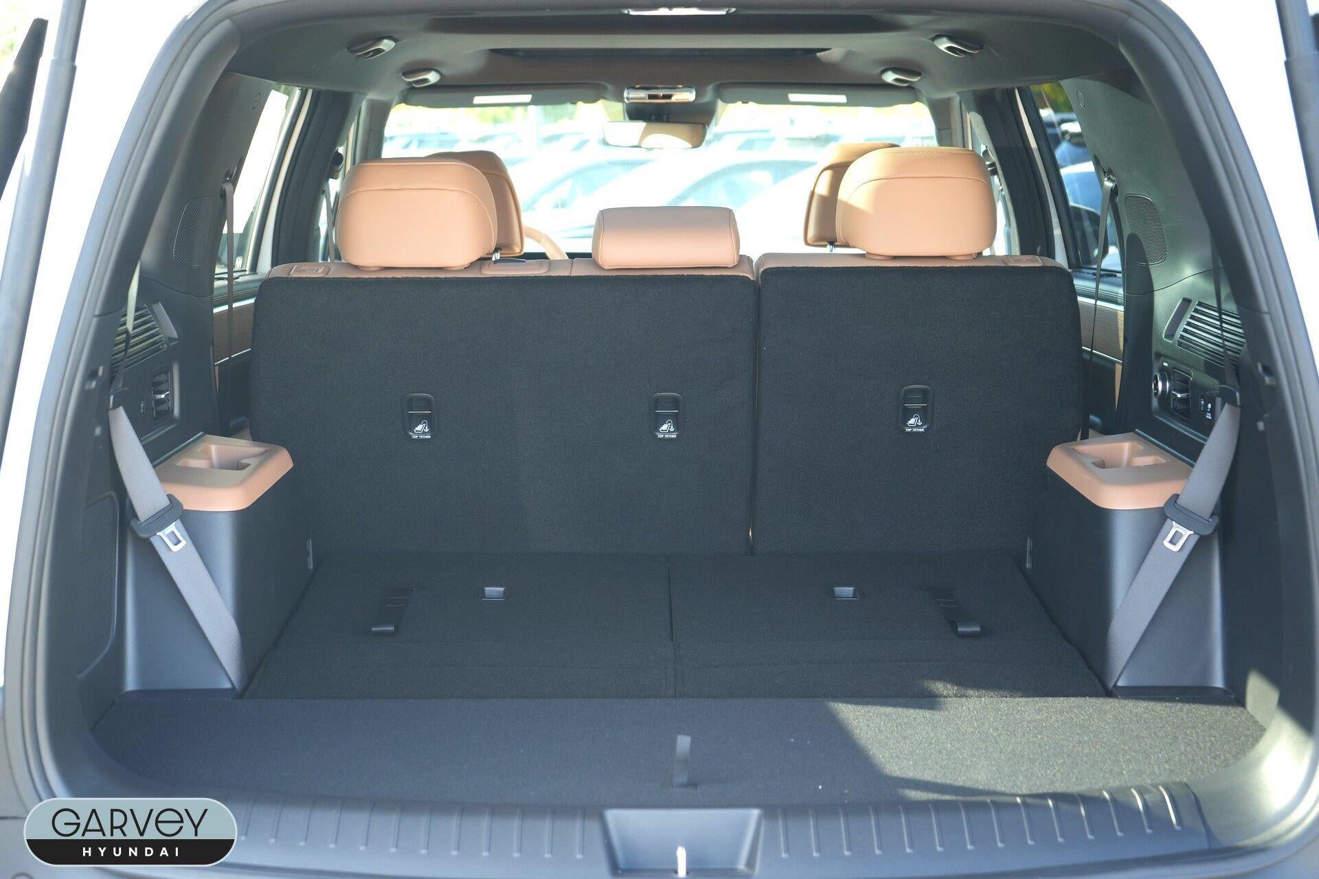 2027 Hyundai SANTA FE HYBRID Limited 7P
