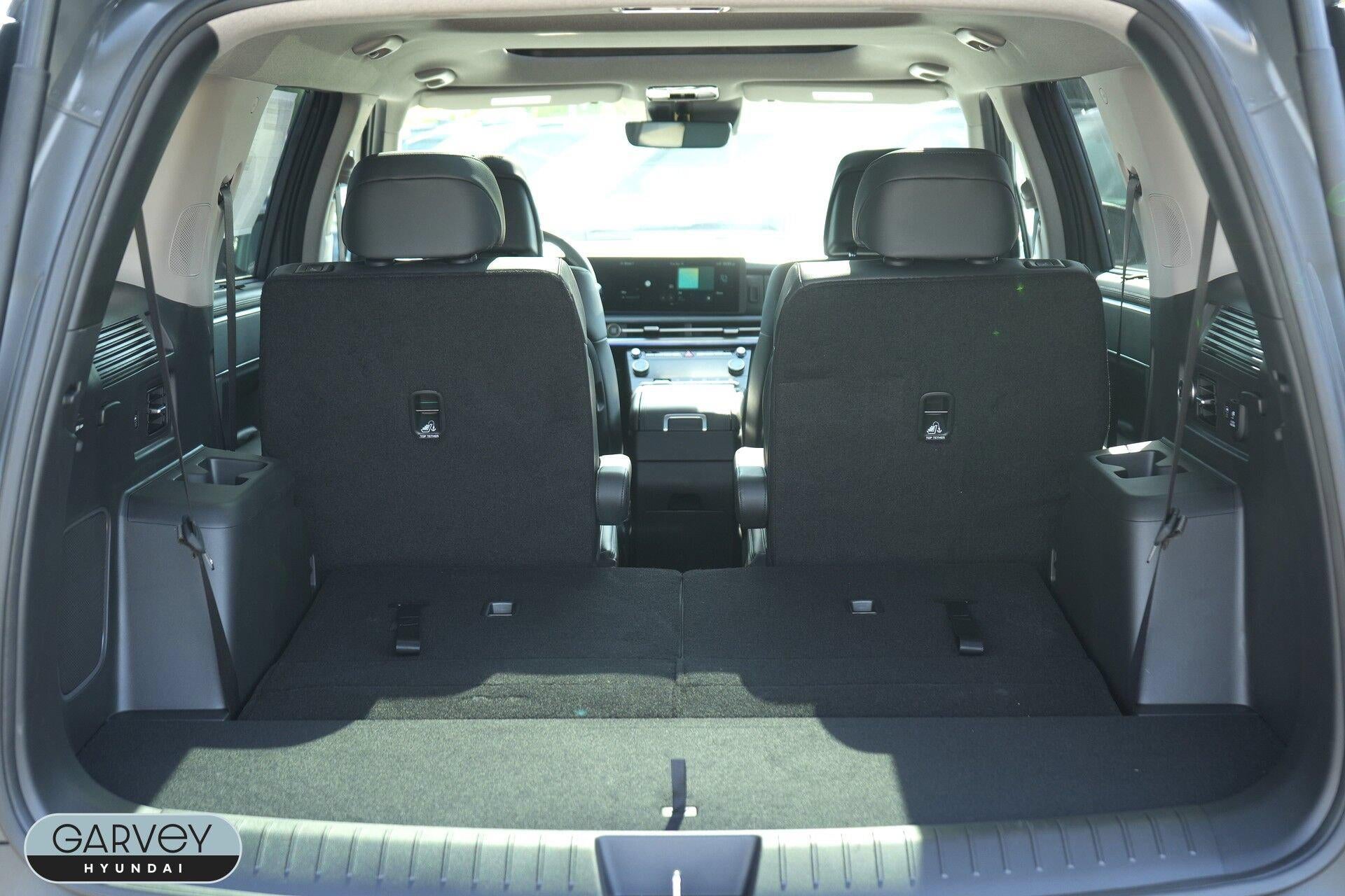 2027 Hyundai SANTA FE Limited 6P