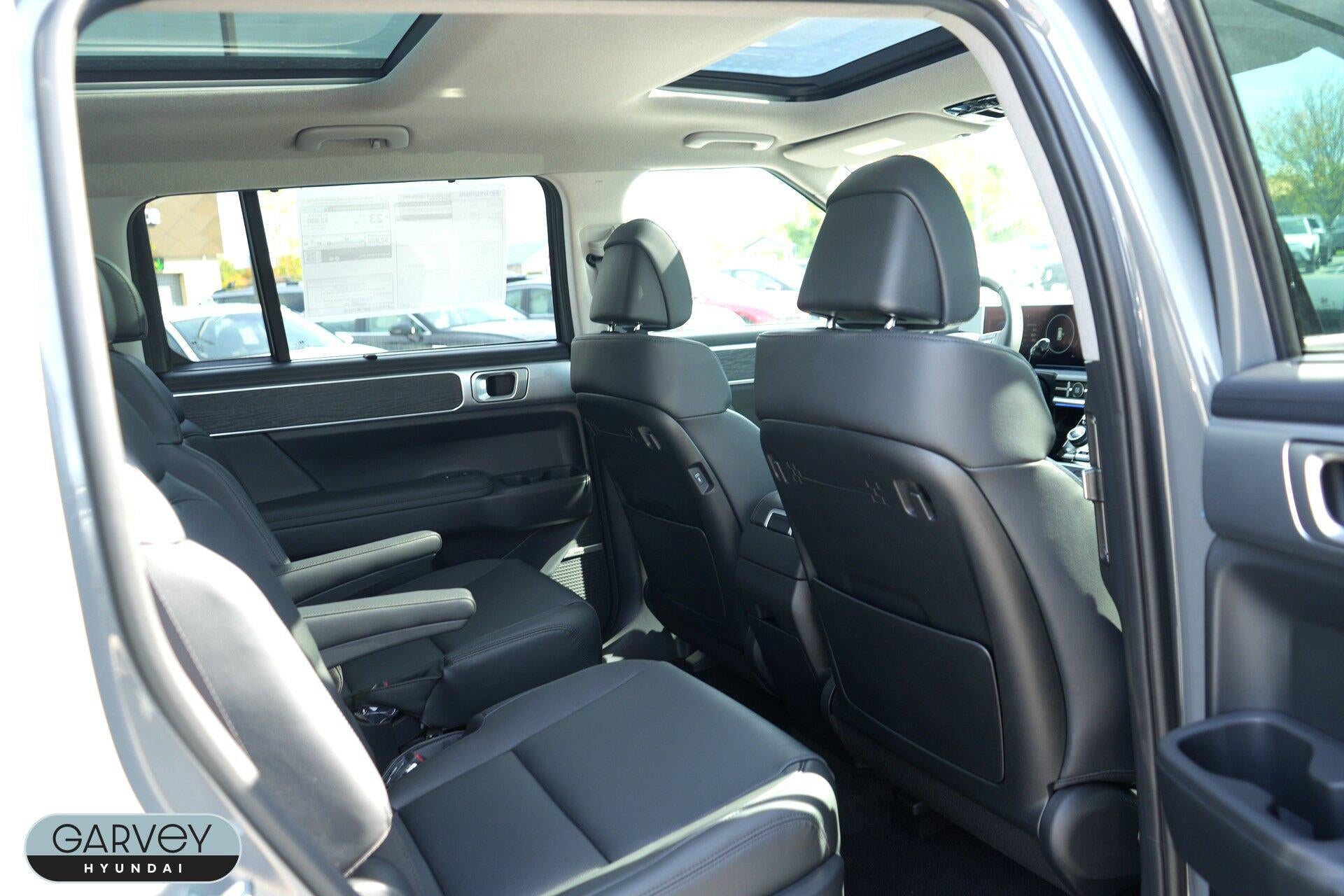 2027 Hyundai SANTA FE Limited 6P