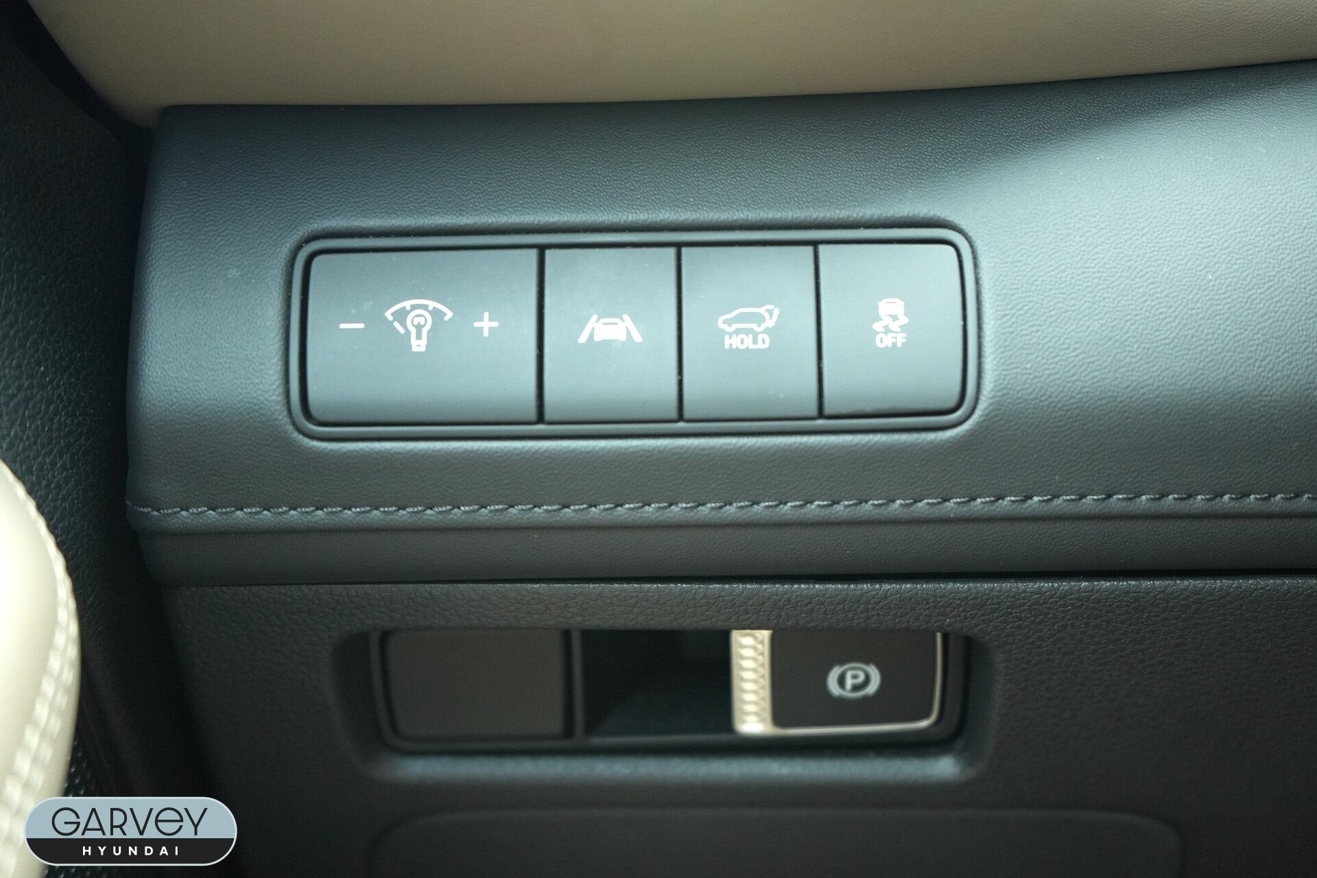 2023 Hyundai SANTA FE HYBRID SEL Premium