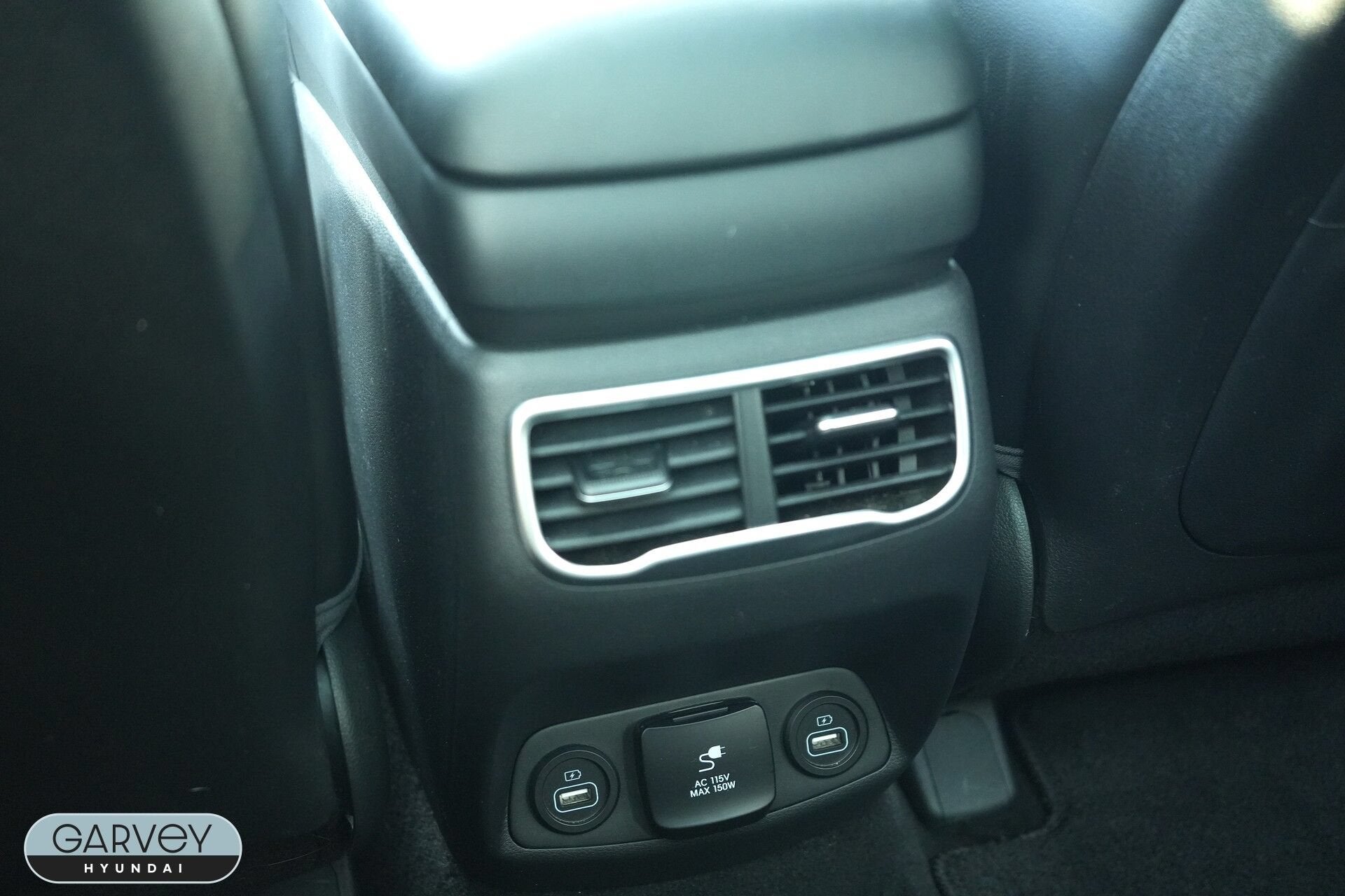 2023 Hyundai SANTA FE HYBRID Limited