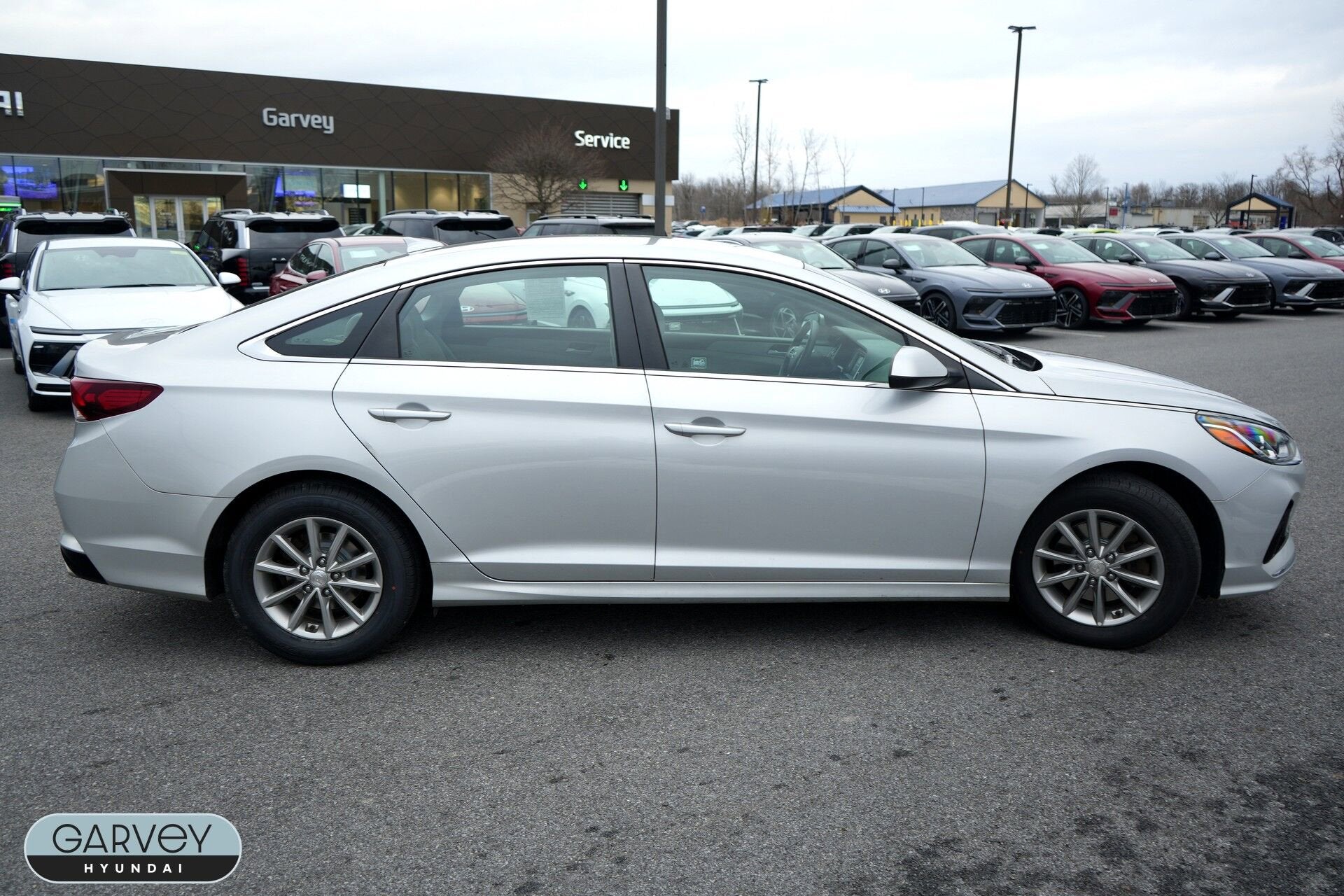 2018 Hyundai SONATA SE