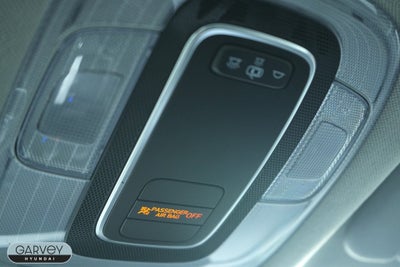 2022 Hyundai ELANTRA SE