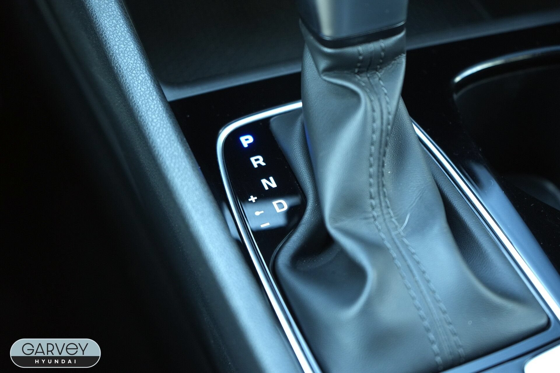 2022 Hyundai Santa Cruz SEL - Photo 12