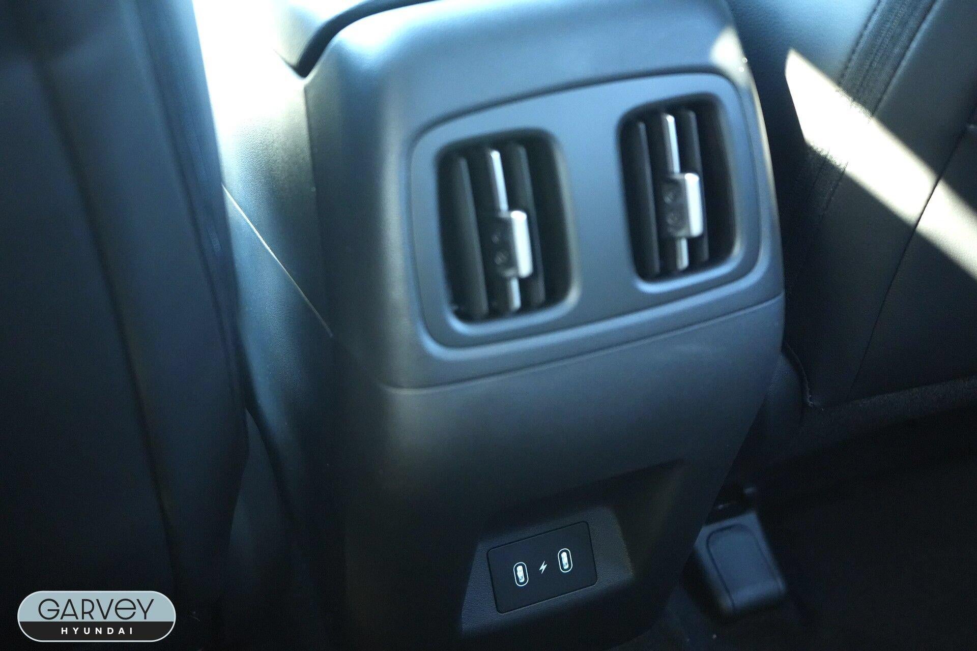 2027 Hyundai SANTA CRUZ SEL Activity