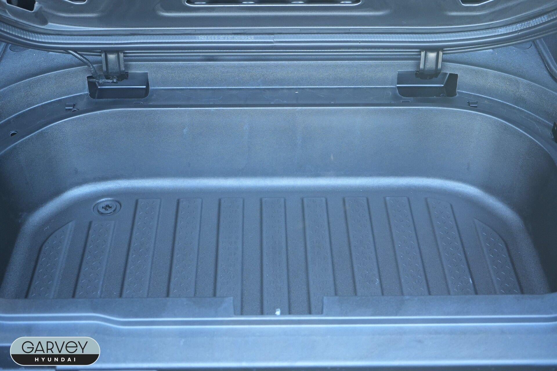 2027 Hyundai SANTA CRUZ SEL Activity