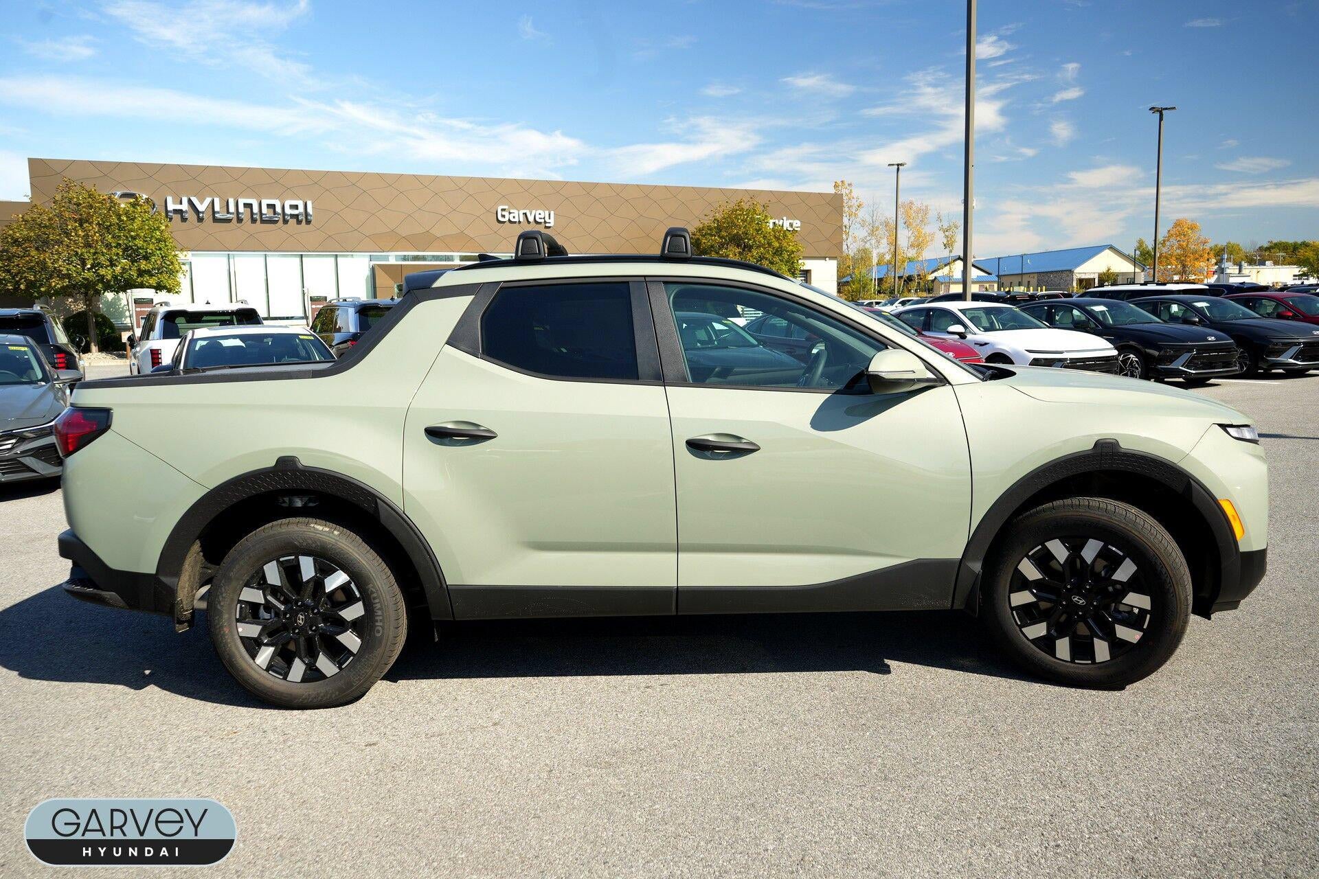 2027 Hyundai SANTA CRUZ SEL Activity