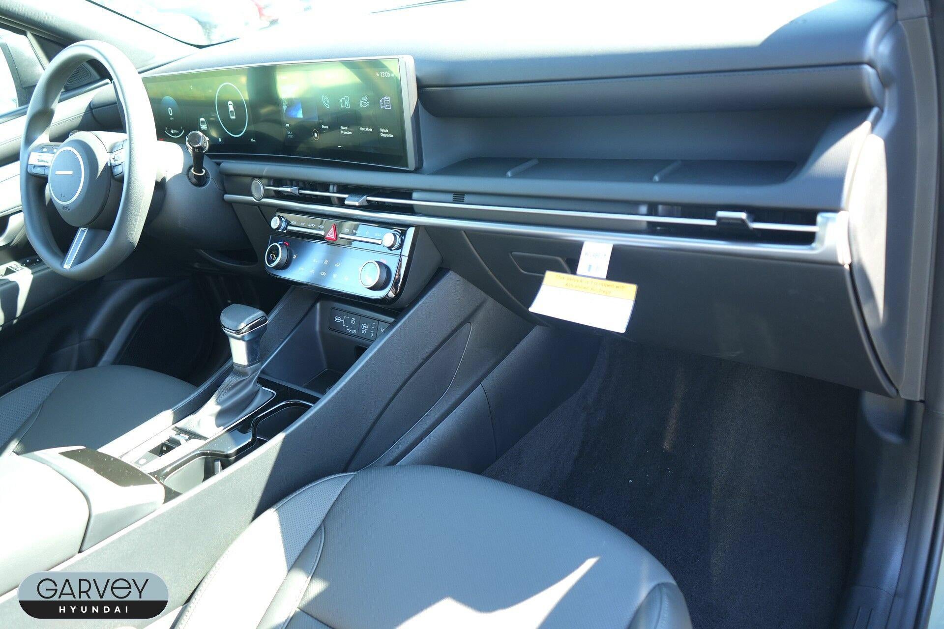 2027 Hyundai SANTA CRUZ SEL Activity