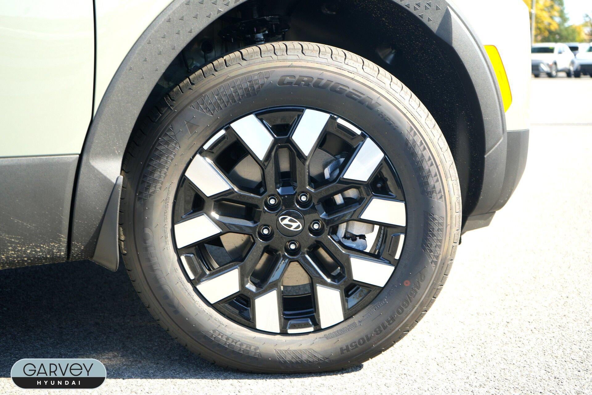 2027 Hyundai SANTA CRUZ SEL Activity