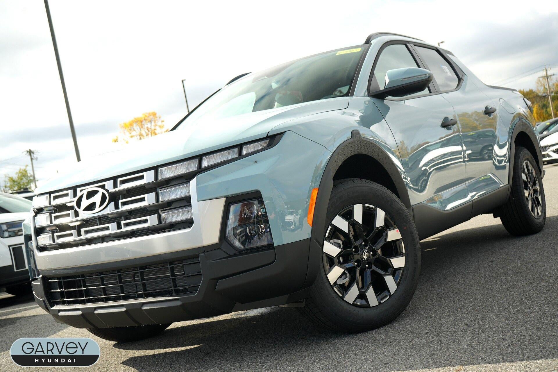 2027 Hyundai SANTA CRUZ SEL Activity
