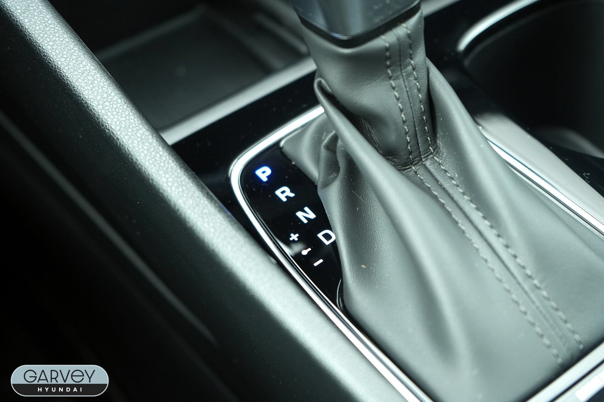 2025 Hyundai SANTA CRUZ SEL Activity