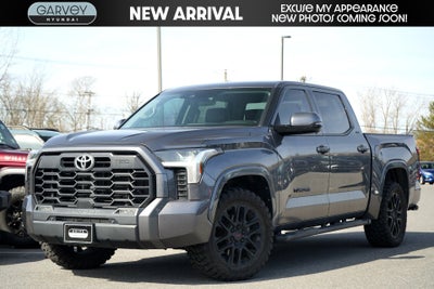 2023 Toyota Tundra 4WD SR5