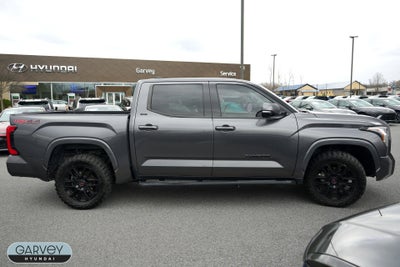 2023 Toyota Tundra 4WD SR5