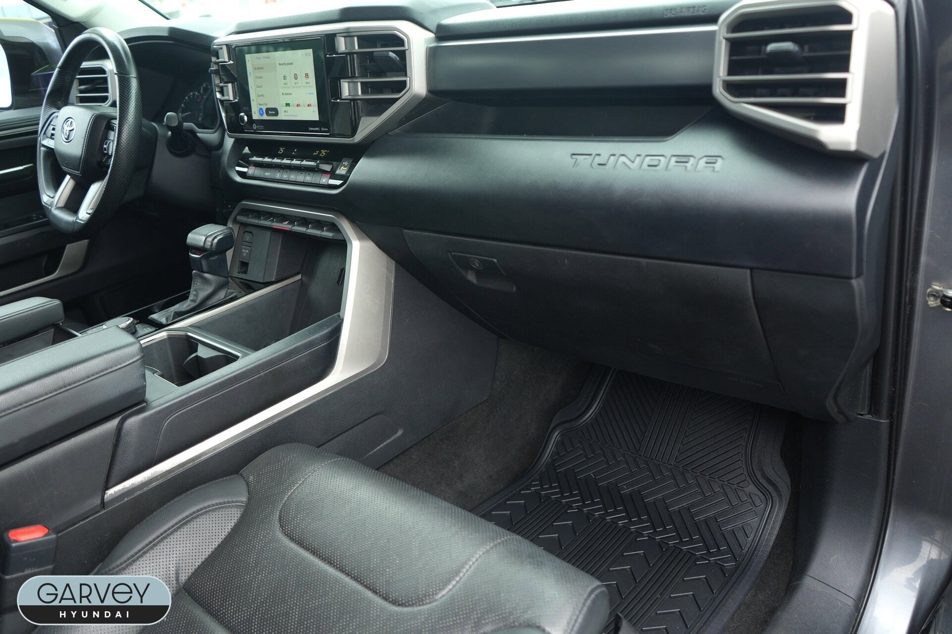 2023 Toyota Tundra 4WD SR5