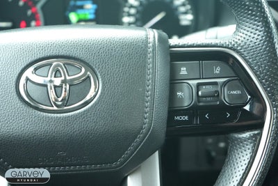 2023 Toyota Tundra 4WD SR5
