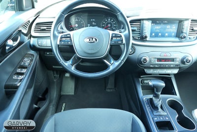 2020 Kia Sorento S V6