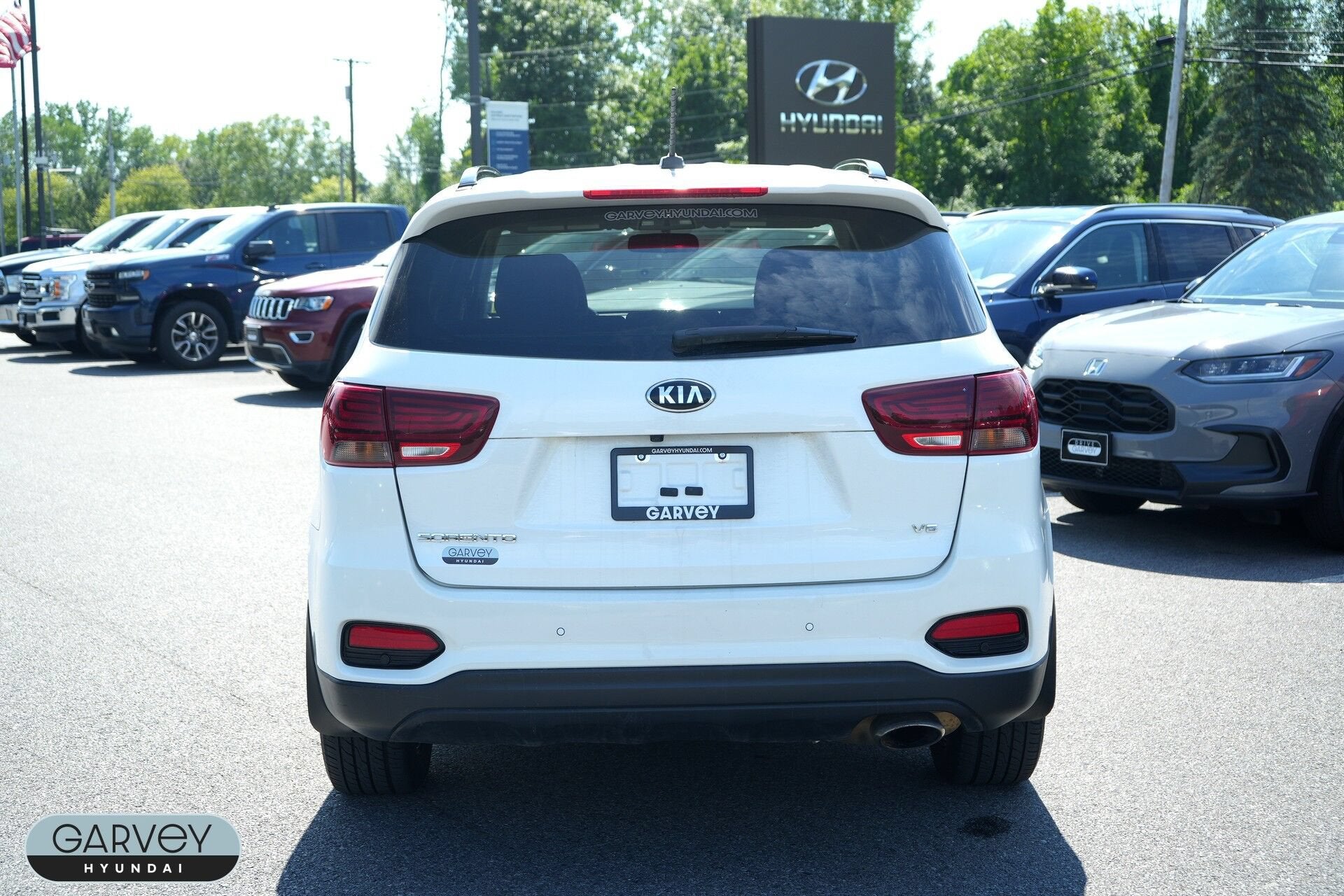 2020 Kia Sorento S - Photo 17