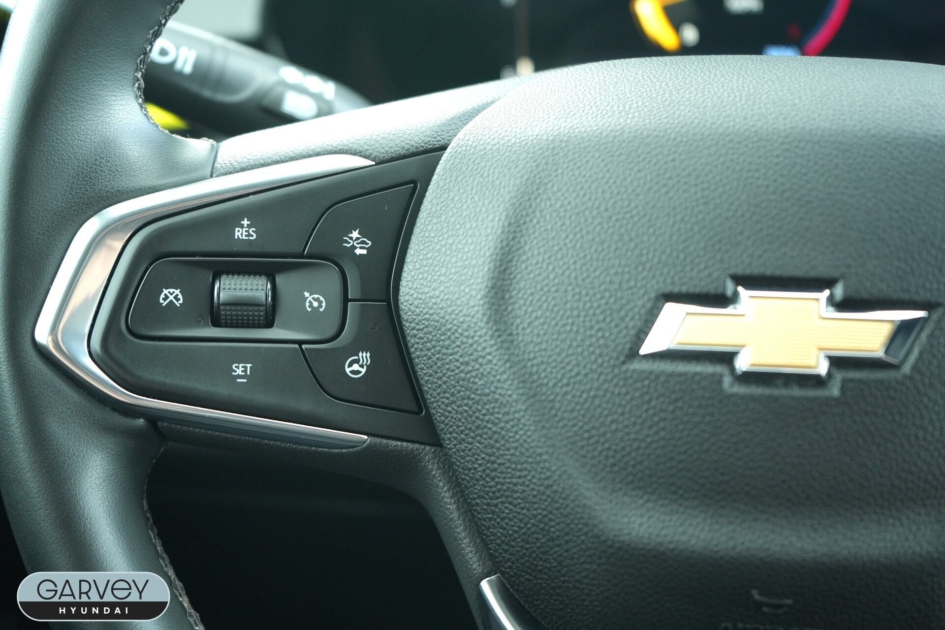 2024 Chevrolet Trax LT - Photo 6