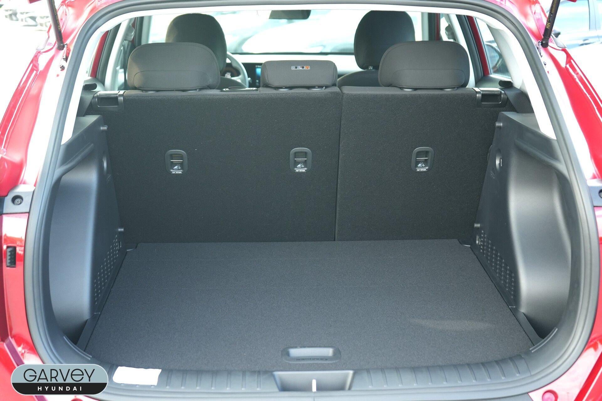 2027 Hyundai KONA SE
