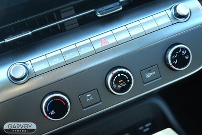 2027 Hyundai KONA SE