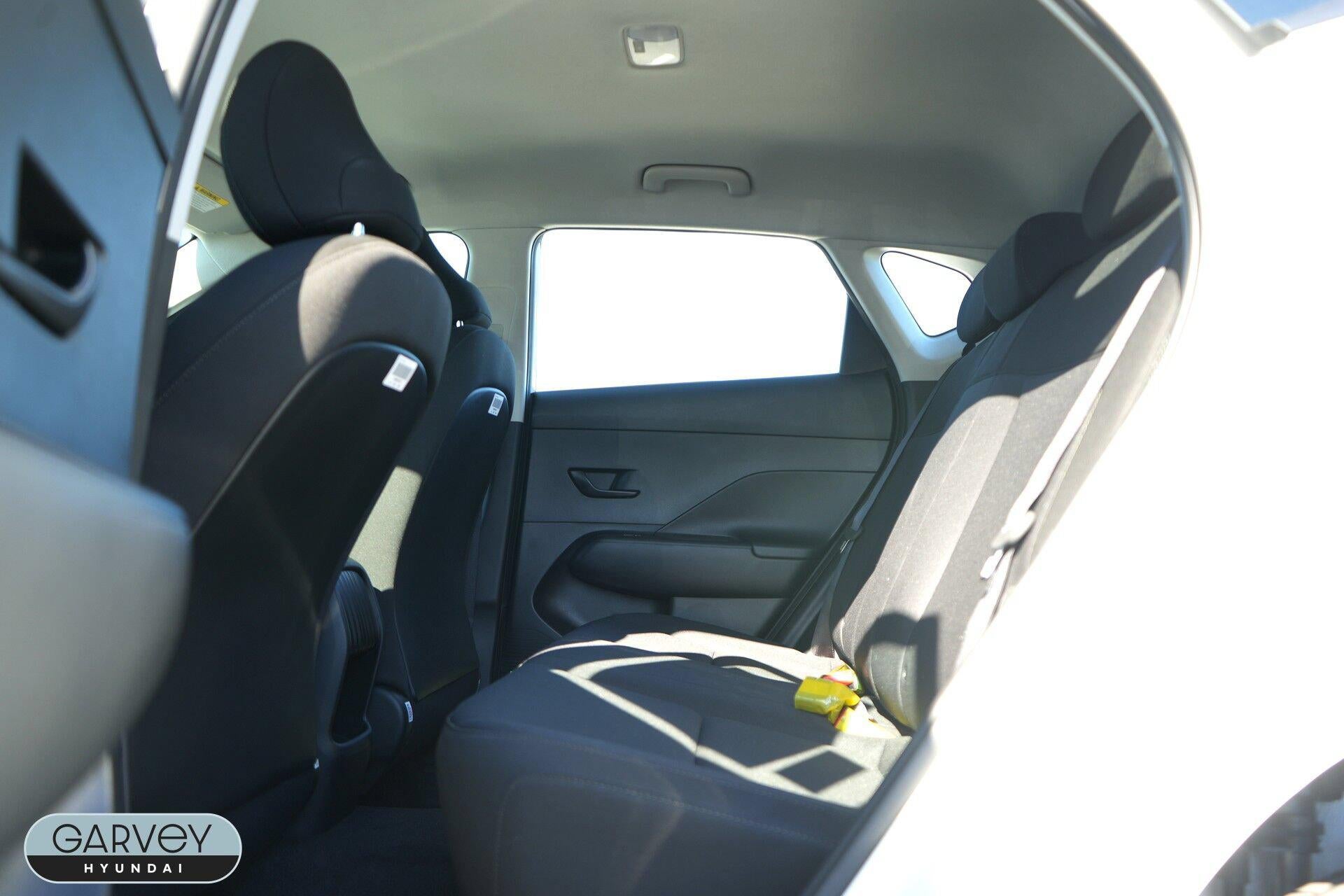 2027 Hyundai KONA SE