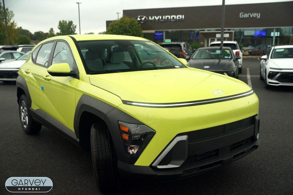 2026 Hyundai KONA SE