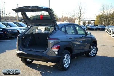 2026 Hyundai KONA SE