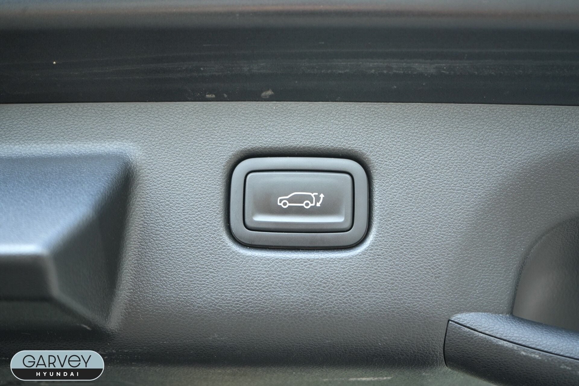 2024 Hyundai Kona Limited - Photo 29